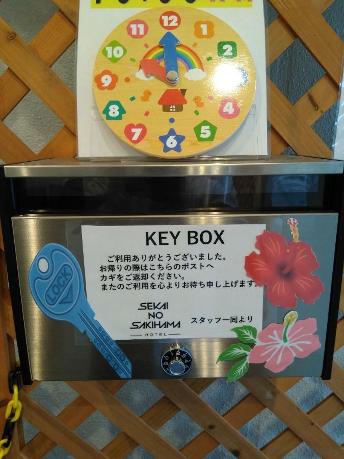 Mr Kinjo In 西原インター Ginowan Dış mekan fotoğraf